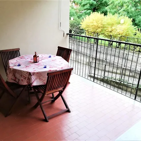 Trilo Deluxe Canegrate